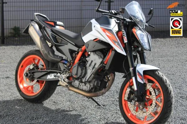 KTM Tour 890 Duke R ABS (2020) — foto 1