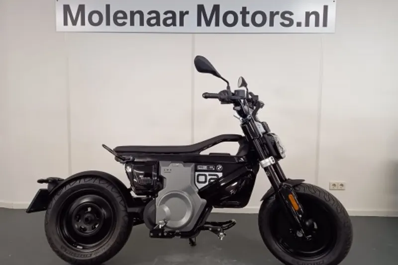 BMW CE 02 (2025)