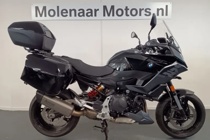 BMW F 900 XR (2025)