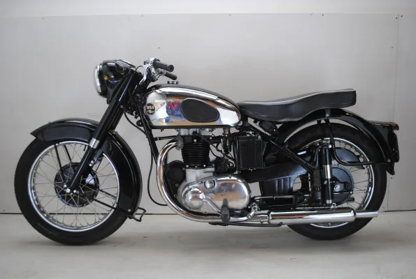 BSA A10 Golden Flash (1953) — foto 1