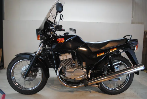 JAWA 350 640 Black Style (1993) — foto 1