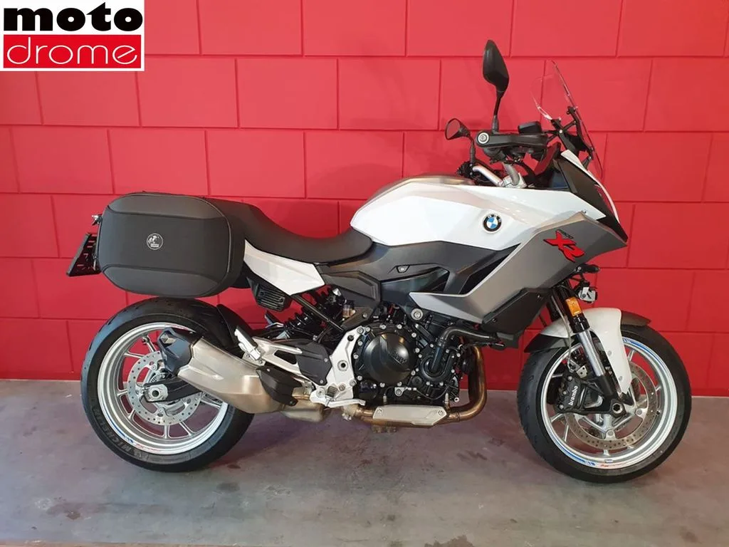 BMW F 900 XR (2020) — foto 1