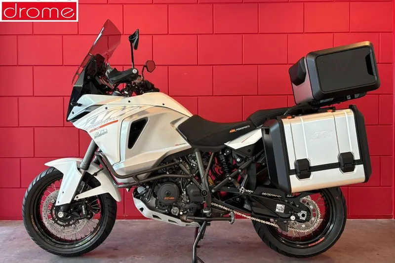 KTM 1290 SUPER ADVENTURE (2015)