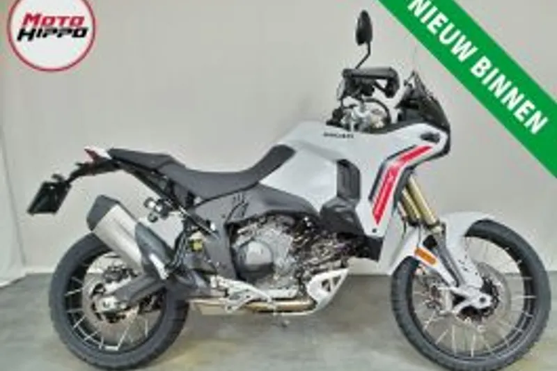 Ducati DESERTX Gebruikt (2026)