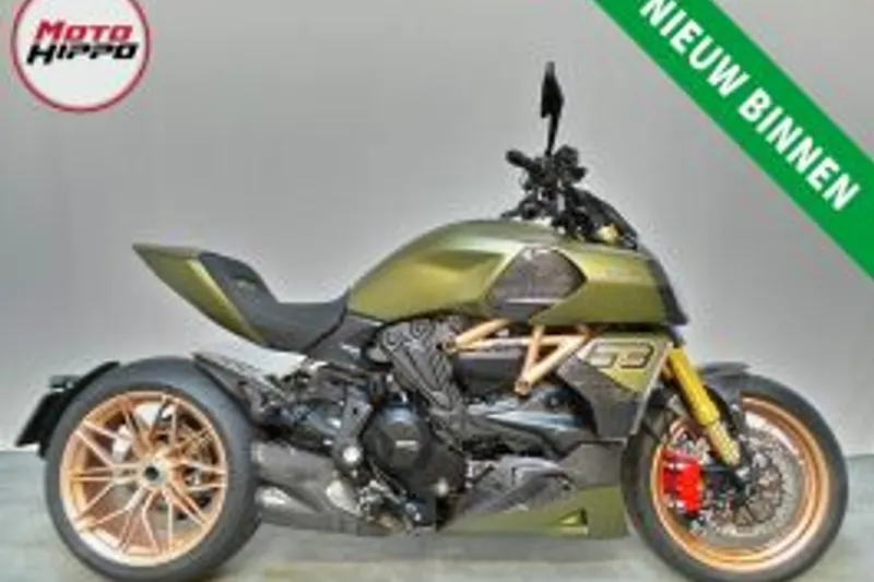 Ducati Diavel 1260 Lamborghini Gebruikt (2021)