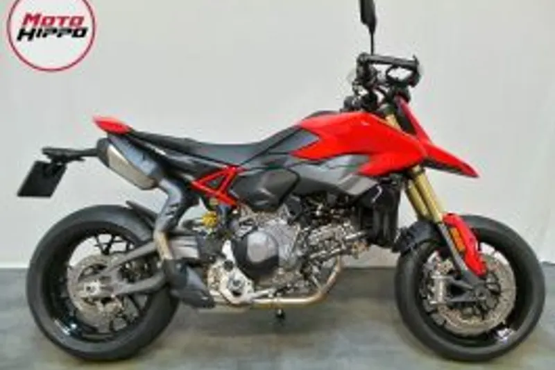 Ducati HYPERMOTARD V2 Gebruikt (2026)