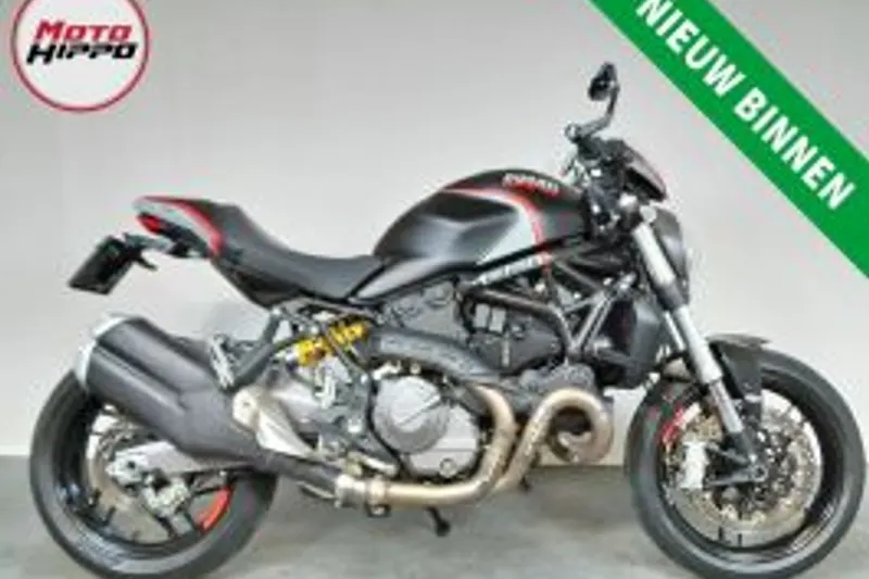 Ducati MONSTER 821 Gebruikt (2019)