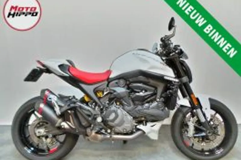 Ducati Monster 939 (2025)