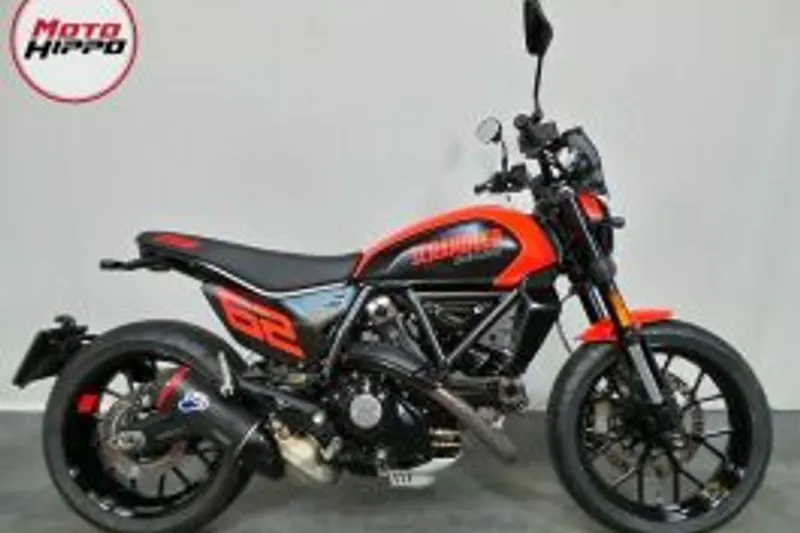 Ducati SCRAMBLER FULL THROTTLE Gebruikt (2023)