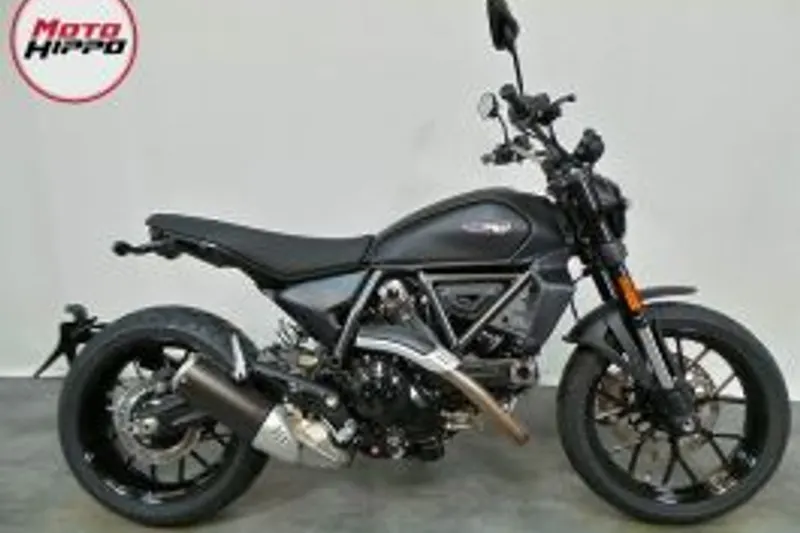 Ducati SCRAMBLER ICON DARK Gebruikt (2026)