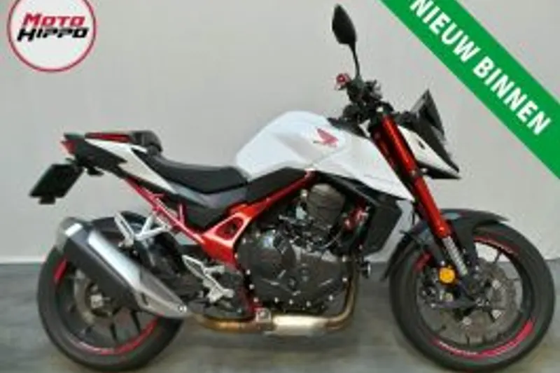 Honda CB 750 Hornet (2023)