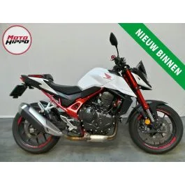 Honda CB 750 Hornet (2023) — foto 1