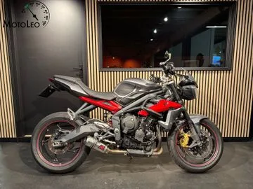 Triumph Street Triple R (2013) — foto 1
