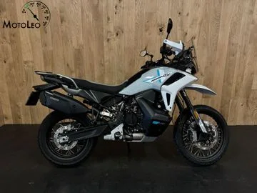 CFMoto 1000 MT-X (2026) — foto 1