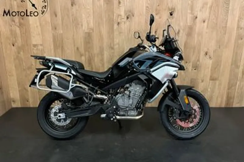 CFMoto 800 MT (2026)