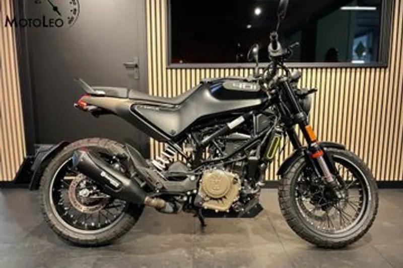 Husqvarna Svartpilen 401 (2024)