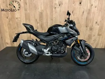 CFMoto 450NK (2026) — foto 1