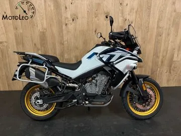 CFMoto 800 MT (2026) — foto 1