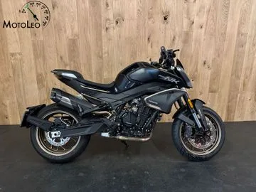 CFMoto 800NK (2025) — foto 1