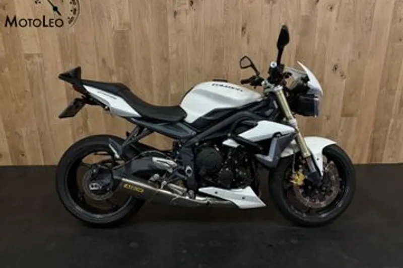 Triumph Street Triple 675 (2013)