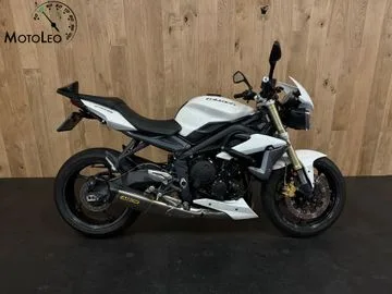 Triumph Street Triple 675 (2013) — foto 1