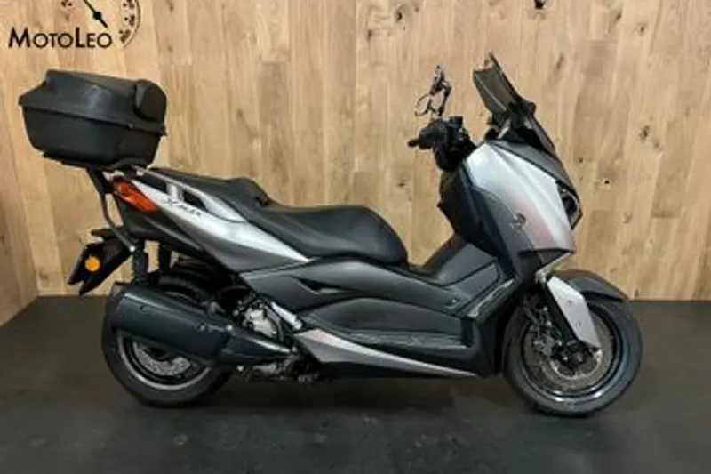 Yamaha X-MAX 300 (2020)