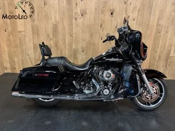 Harley-Davidson Street Glide (2012) — foto 1