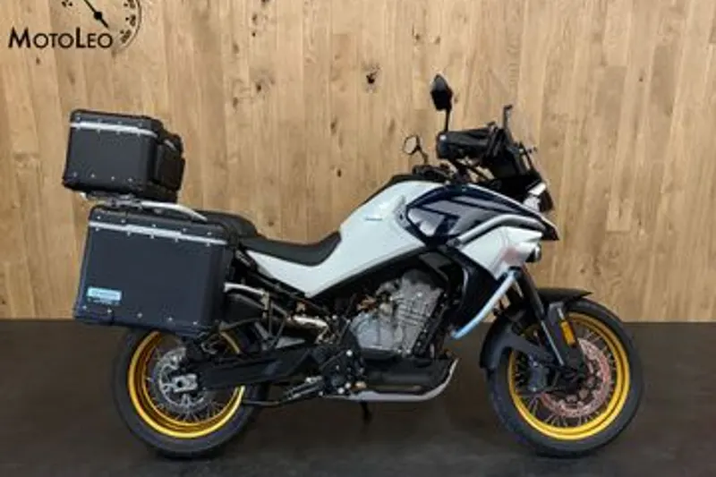 CFMoto 800 MT (2026)
