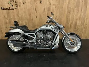 Harley-Davidson V-Rod (2003) — foto 1
