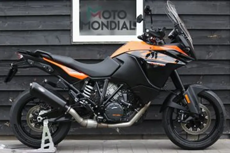KTM 1090 ADVENTURE (2017)