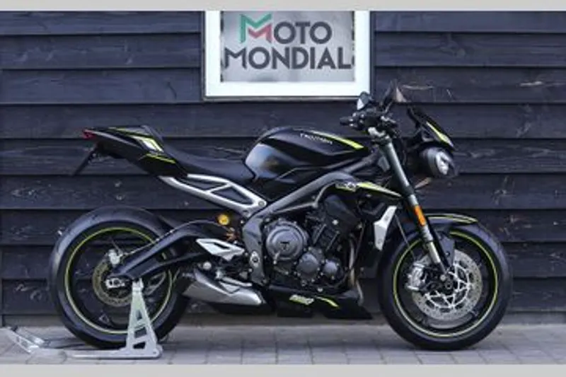 TRIUMPH STREET TRIPLE 765 RS (2020)