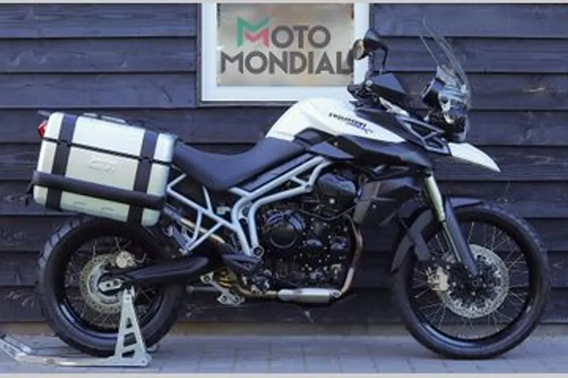 Triumph Tiger 800 XC (2011)