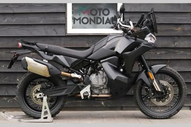 CFMoto 800 Mt-x (2025)