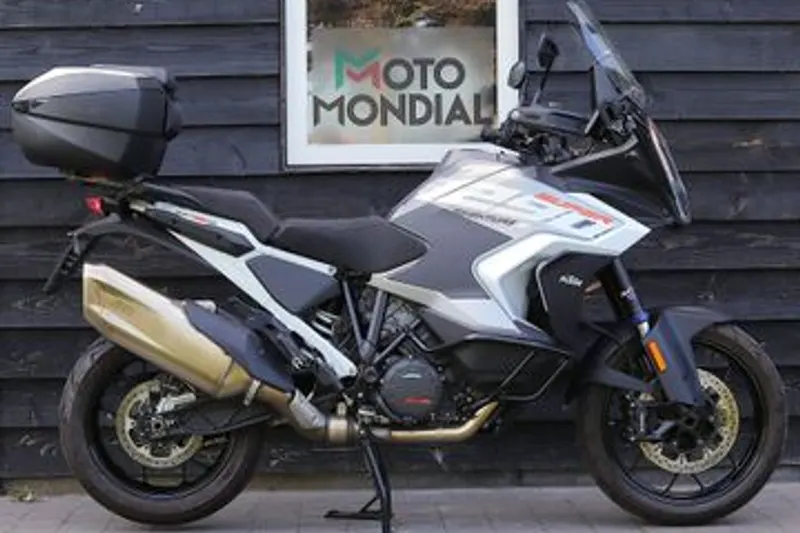KTM 1290 Super Adventure (2023)