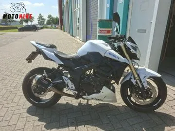 Suzuki GSR 750 (2011) — foto 1