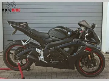 Suzuki GSX-R 750 (2006) — foto 1