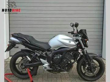Yamaha FZ 6 N FAZER (2010) — foto 1