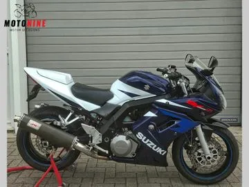 Suzuki SV 1000 S (2005) — foto 1