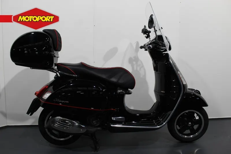 Vespa GTS 250 (2016)