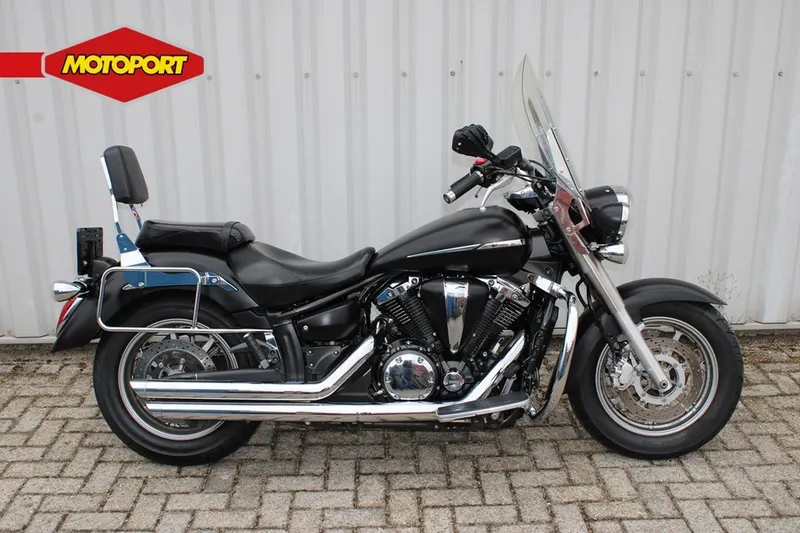Yamaha XVS 1300 A Midnight Star (2007)