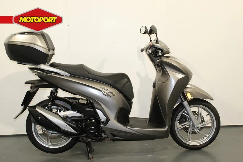 Honda SH 350I (2022)