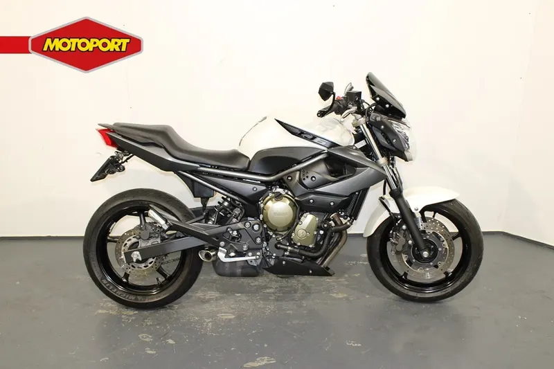Yamaha XJ6 (2009)