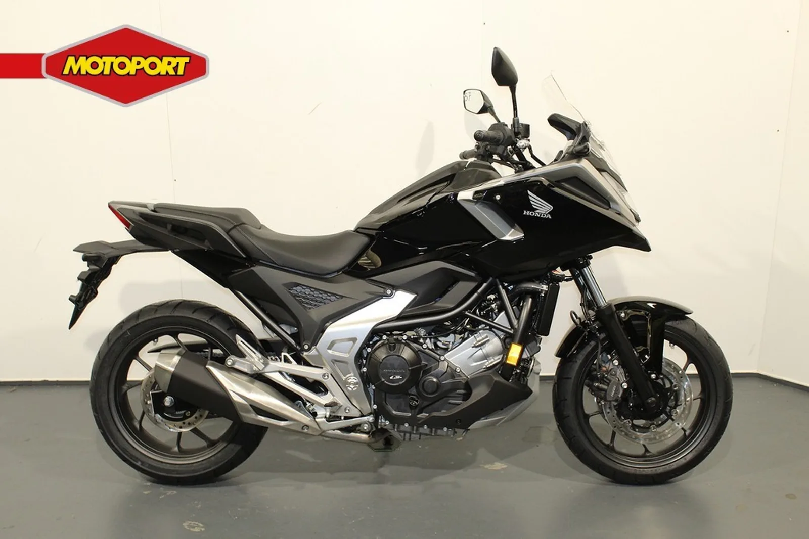Honda NC750X (2026) — foto 1