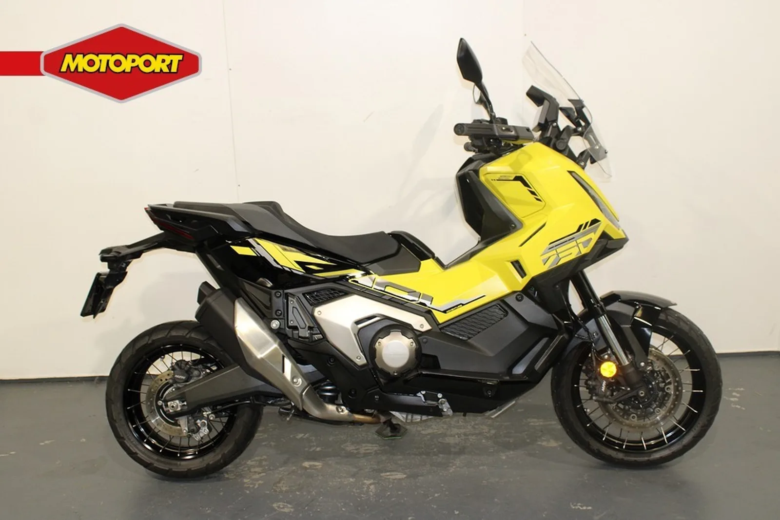 Honda X-ADV 750 (2025) — foto 1