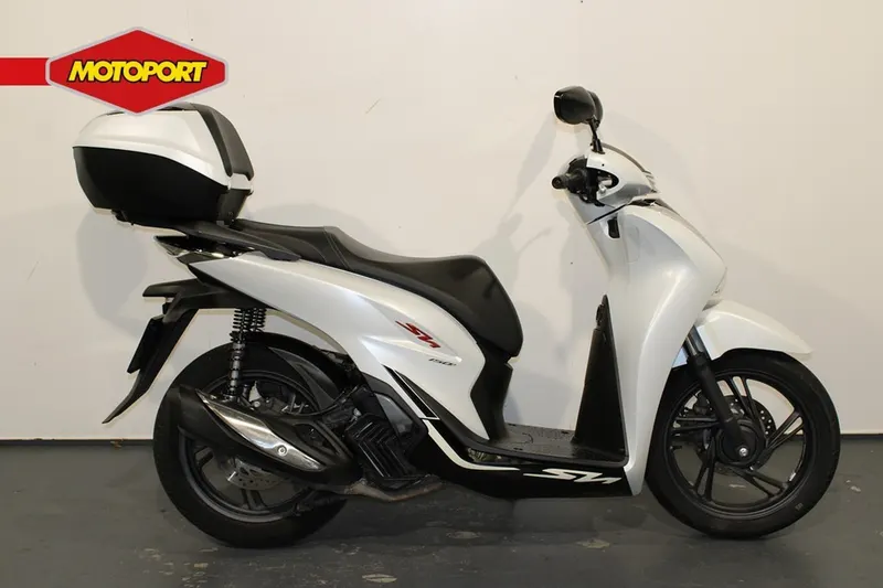 Honda SH 150i (2022)