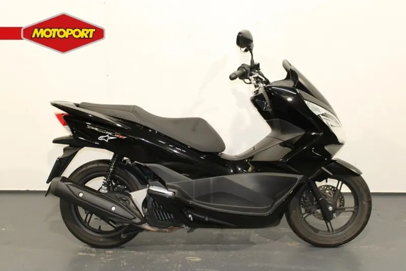 Honda PCX 150 (2016)