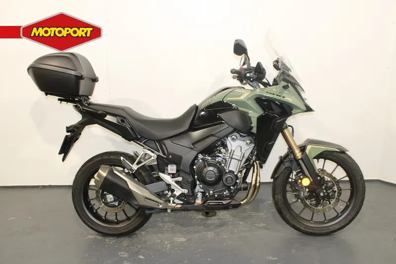 Honda CB500X (2023)