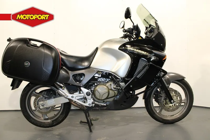 Honda XL 1000 V Varadero (2000)