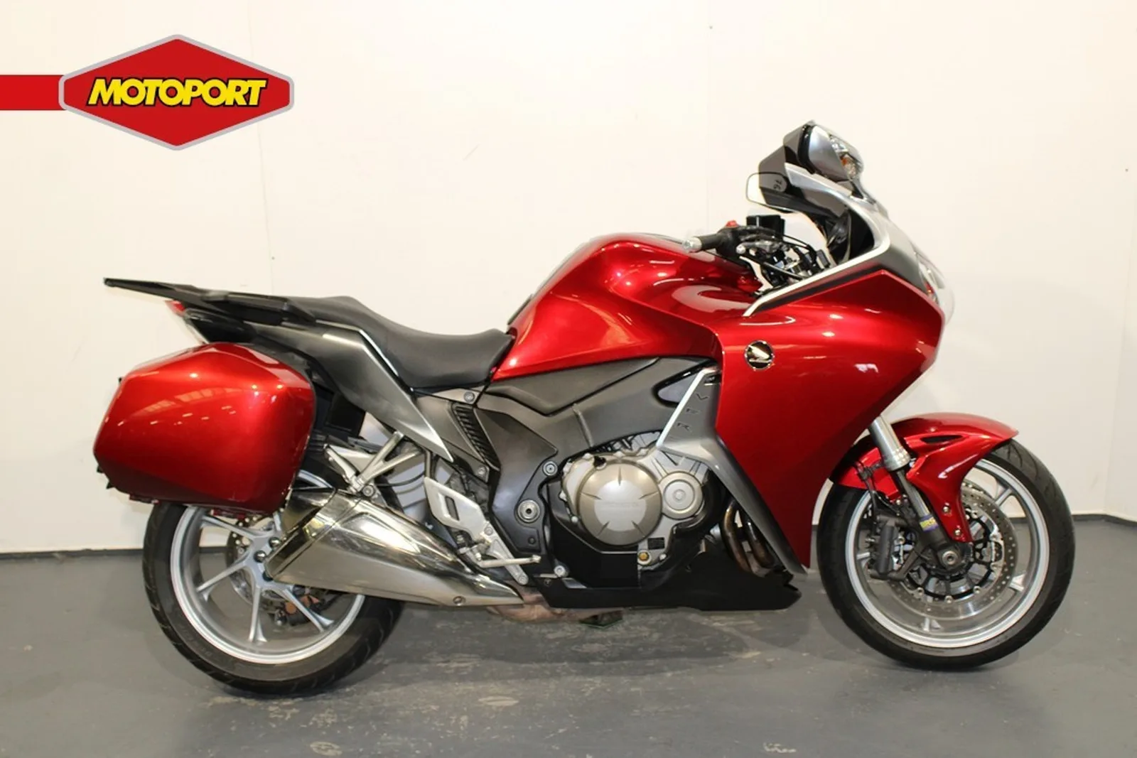 Honda VFR 1200FA (2010) — foto 1