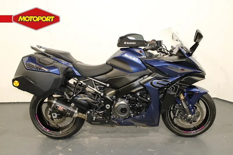 Suzuki GSX-S1000GT (2022)